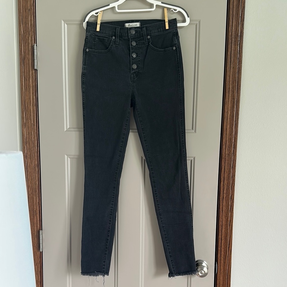 Madewell Women's Black High-Waisted Button Raw Hem Stretch Jeans Size 27 Tall